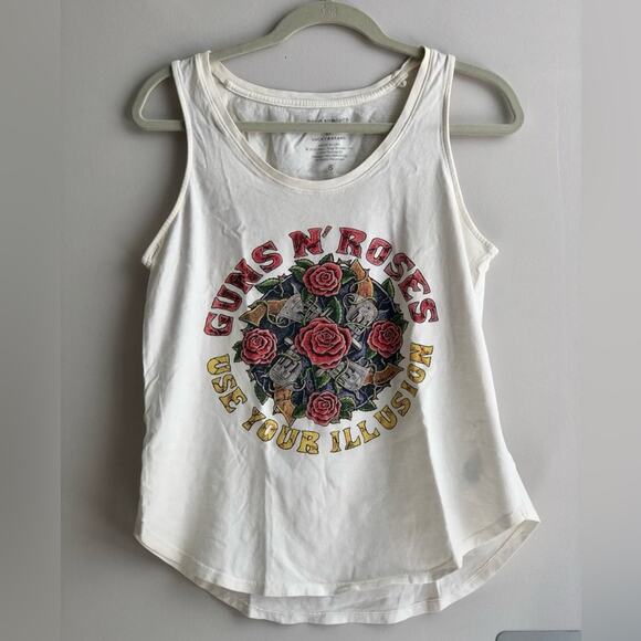 Lucky Brand Tops - Lucky Brand Guns N’ Roses Graphic Rose Band Casual White Tank Women’s Size S